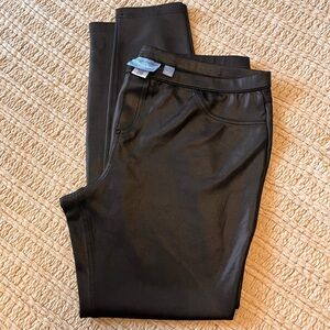SIMPLY VERA Black Faux Leather Leggings Size Large